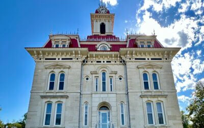 Hiking, History, and Hidden Jails: A Cottonwood Falls Road Trip Guide